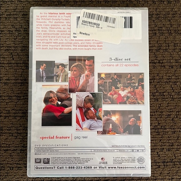 Modern Family: The Complete Tenth Season DVD Set - Picture 2 of 3